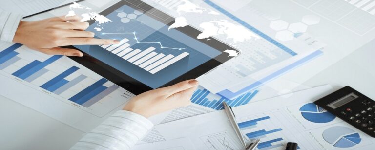 Why Expat Traders Are Driving Innovation Among UAE Forex Brokers